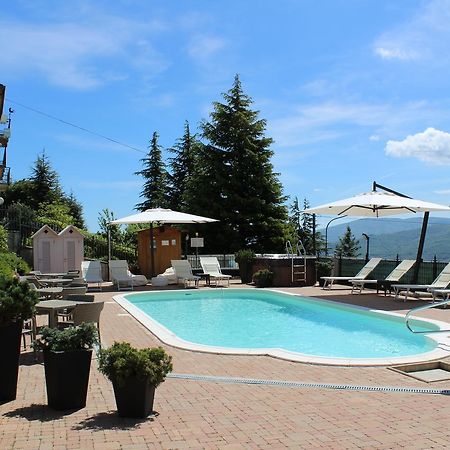 Albergo Ristorante Miramonti Toano Екстер'єр фото